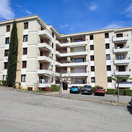 Le Cezanne - Climatise Avec Grande Terrasse Apartment Greoux-les-Bains Ngoại thất bức ảnh